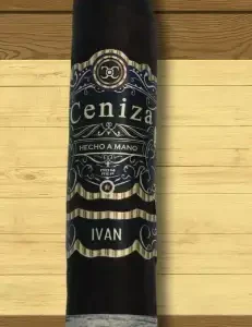Ceniza Ivan Maduro